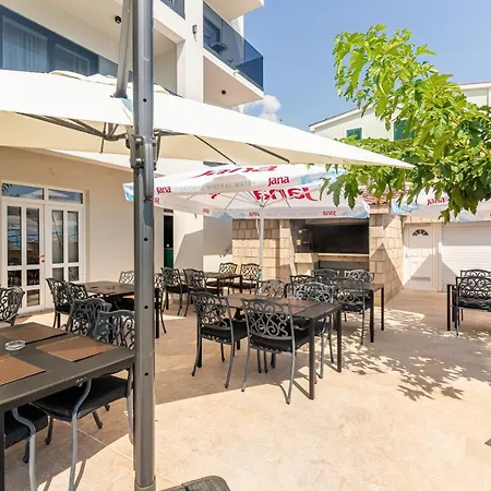 Marello Apartment *